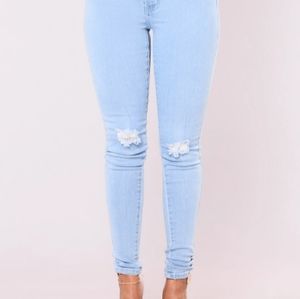 Light blue wash high waist jeans